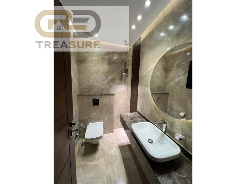 12 WhatsApp Image 2025-10-29 at 8.42. 52 PM. jpg