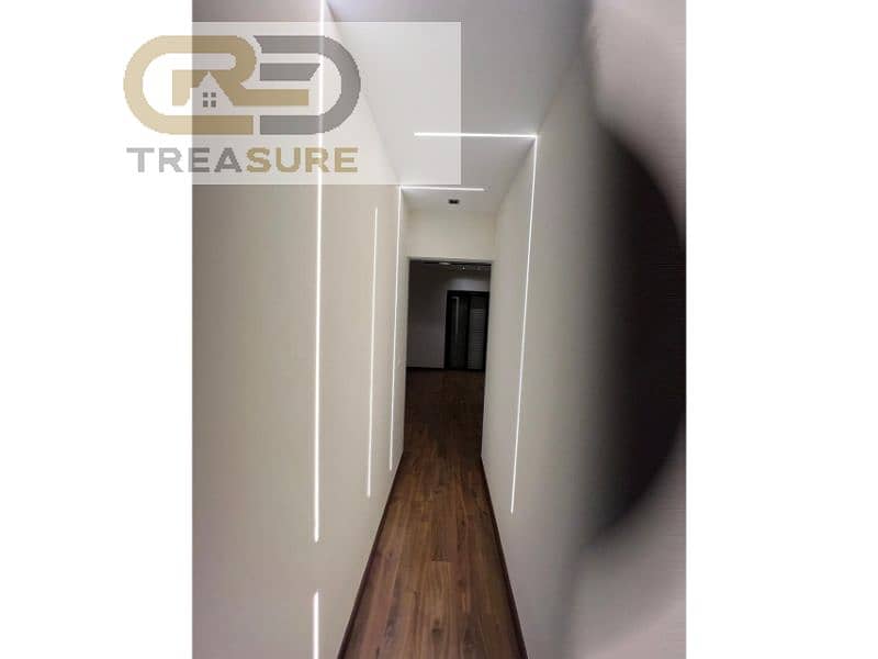 14 WhatsApp Image 2025-10-29 at 8.42. 45 PM (1). jpg