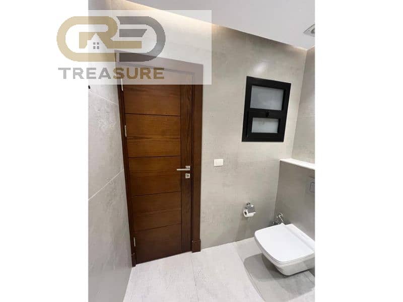 19 WhatsApp Image 2025-10-29 at 8.42. 46 PM (3). jpg