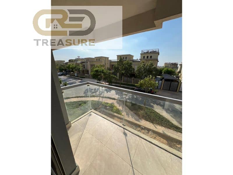 21 WhatsApp Image 2025-10-29 at 8.42. 47 PM (1). jpg