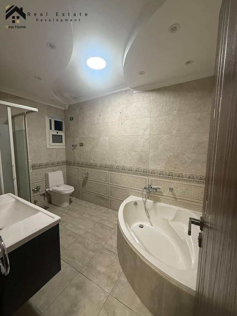 4 IMG-20250826-WA0044. jpg