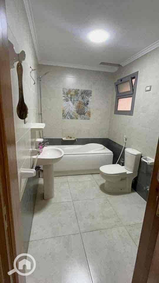 4 c367e3a9-8ad6-4a23-b799-0d3cfdaac800. jpg