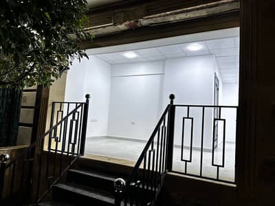 Retail for Rent in Mokattam, Cairo - محل تجاري ٢٠٠م للإيجار بالهضبة الوسطي، المقطم