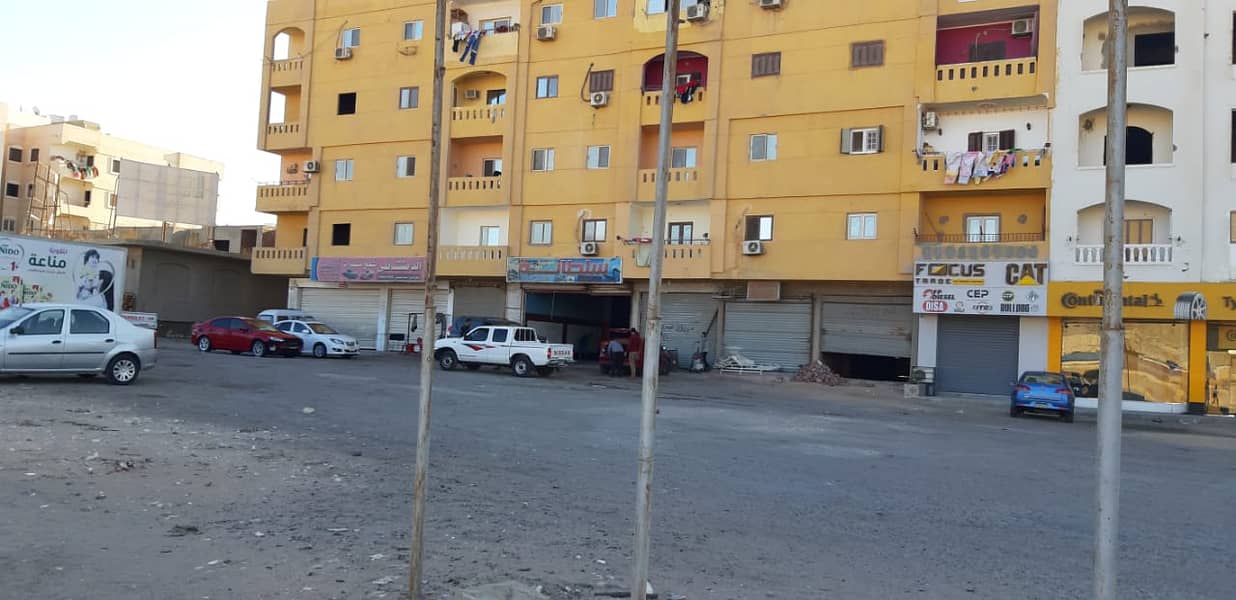 محل ٦٥ متر علي الشارع العمومي للبيع الغردقه شارع الحجاز محل ٦٥ متر علي الشارع العمومي للبيع الغردقه شارع الحجاز