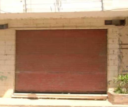 للإيجار محل مساحة 30 متر على شارع احمد حلمى الرئيسى- شبرا - القاهرة