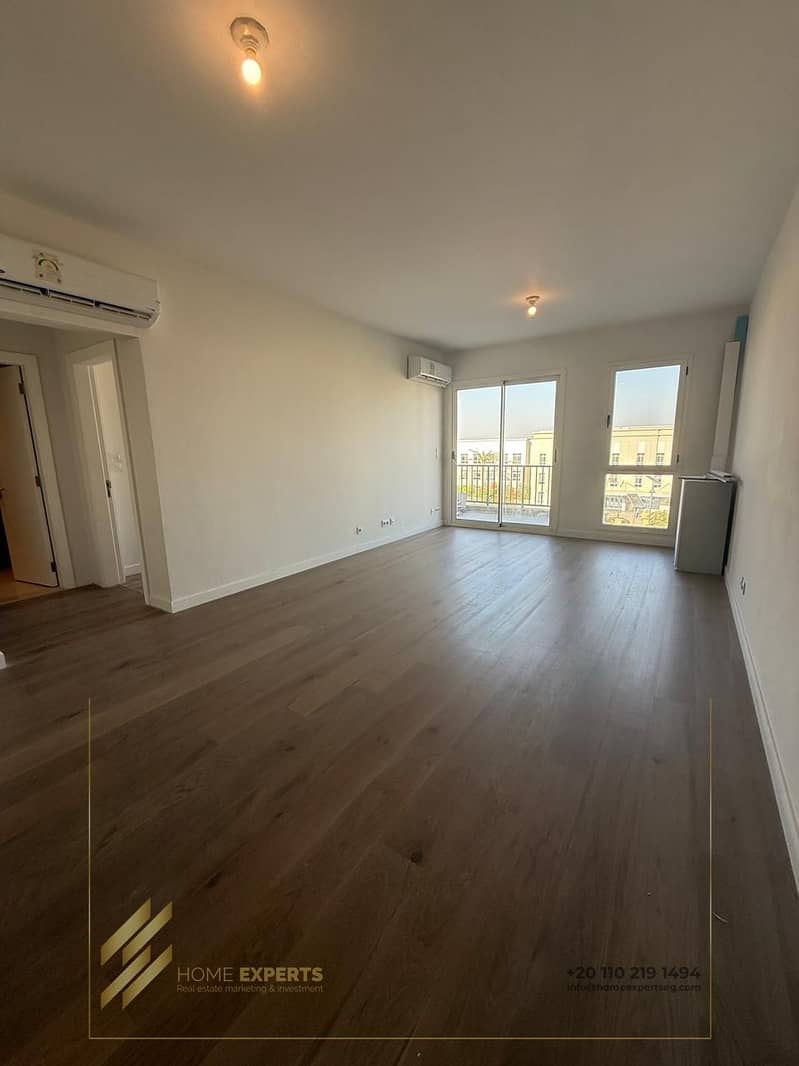 2 ecbc55d4-da20-429a-81a2-acc6689d4871. jpg