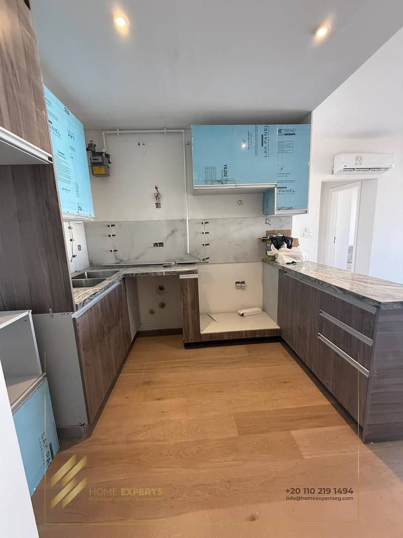 3 0caf8861-14f9-449d-82d8-a30707c10335. jpg