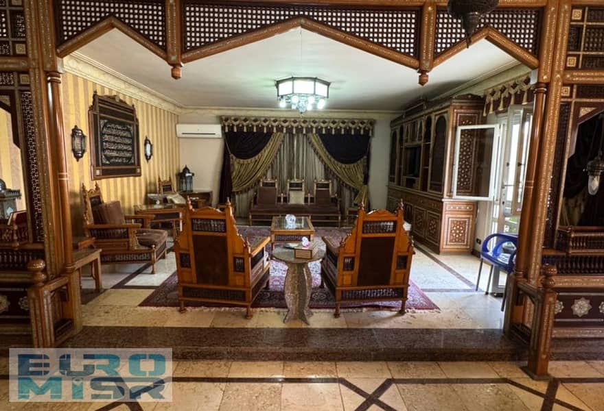 4 01b46948-c5ce-4983-ae0e-b99ff41c4ca4. jpg