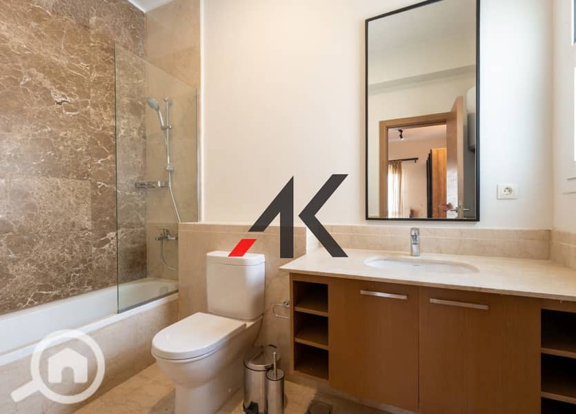 11 WhatsApp Image 2025-10-28 at 3.51. 40 PM. jpeg