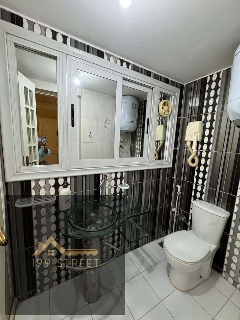 12 WhatsApp Image 2025-10-23 at 14.24. 28-2. jpeg