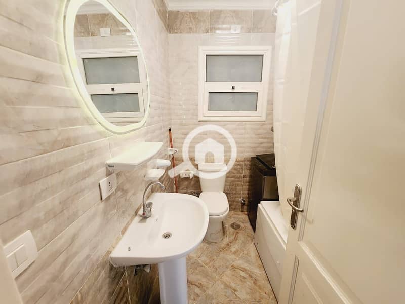 11 WhatsApp Image 2025-10-29 at 4.54. 31 PM (2). jpeg