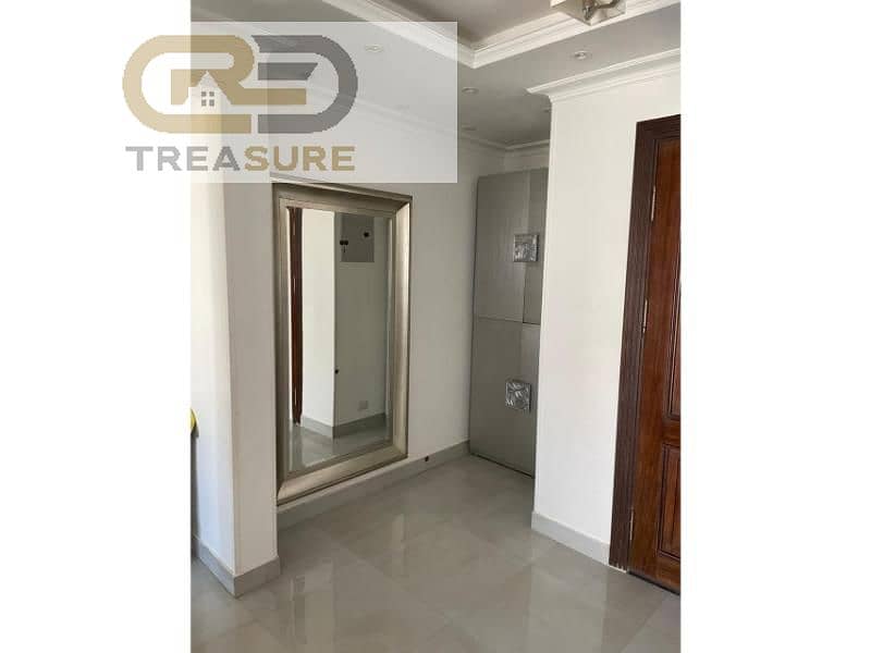 10 WhatsApp Image 2025-09-24 at 4.11. 38 PM (1). jpg