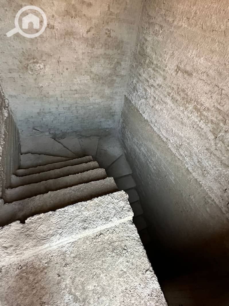 10 WhatsApp Image 2025-10-27 at 17.46. 23_4f11f8b6. jpg