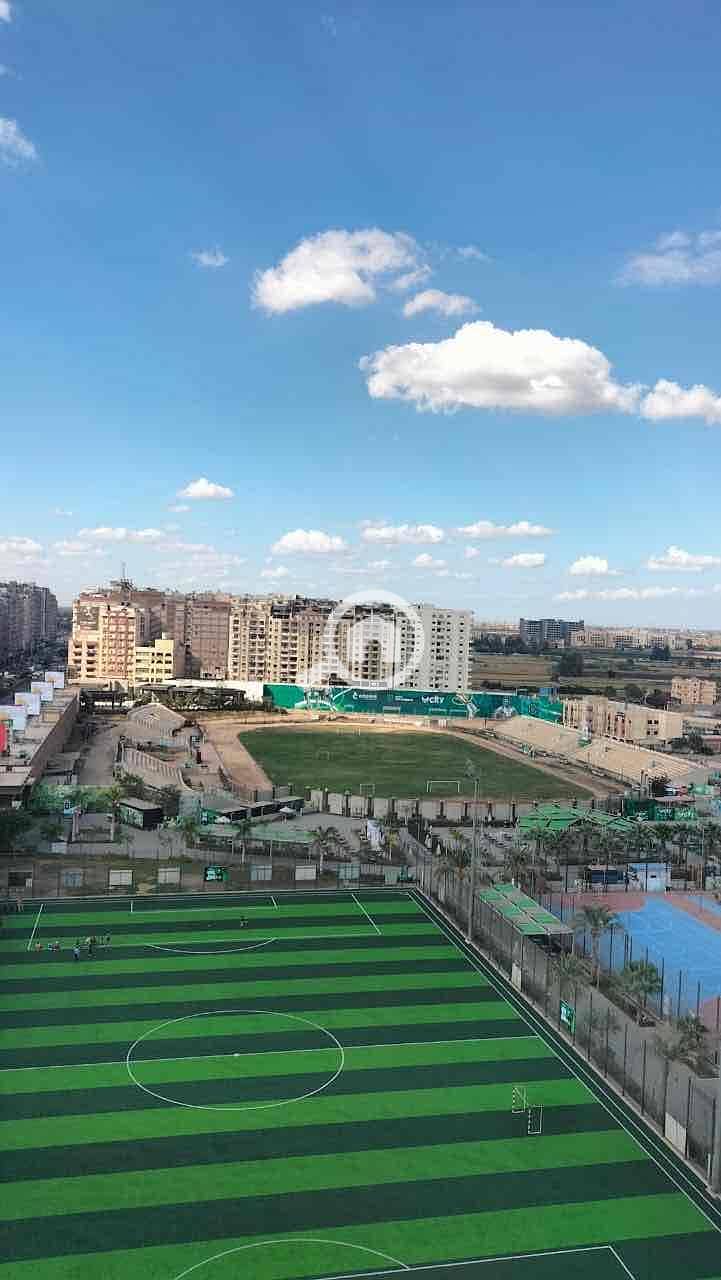 4 5bce8e5c-1db9-475c-87c2-71d0b5f254dd. jpg