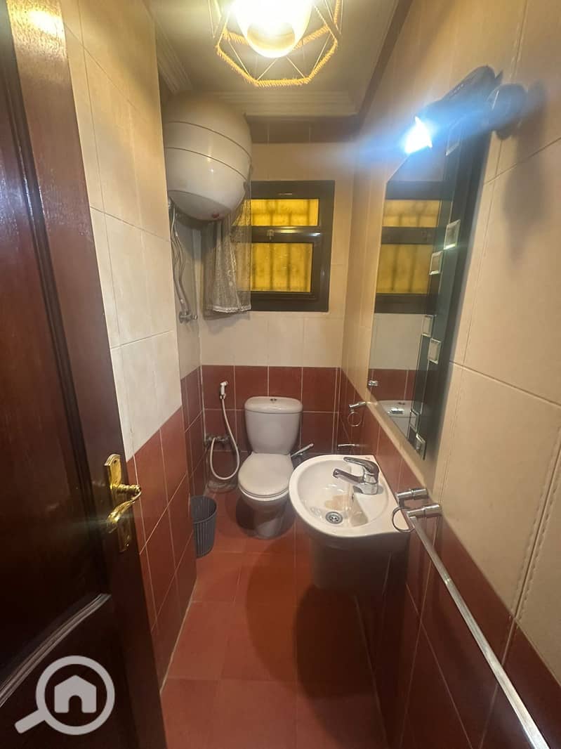 11 550c9d2d-a1b3-4a2e-8e79-72ab0ec423df. jpeg