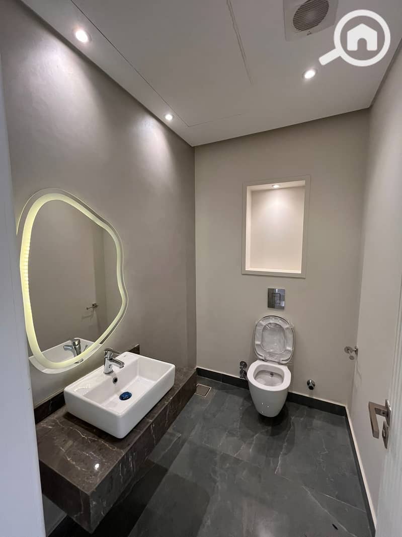 12 WhatsApp Image 2025-10-30 at 1.36. 27 AM (2). jpeg