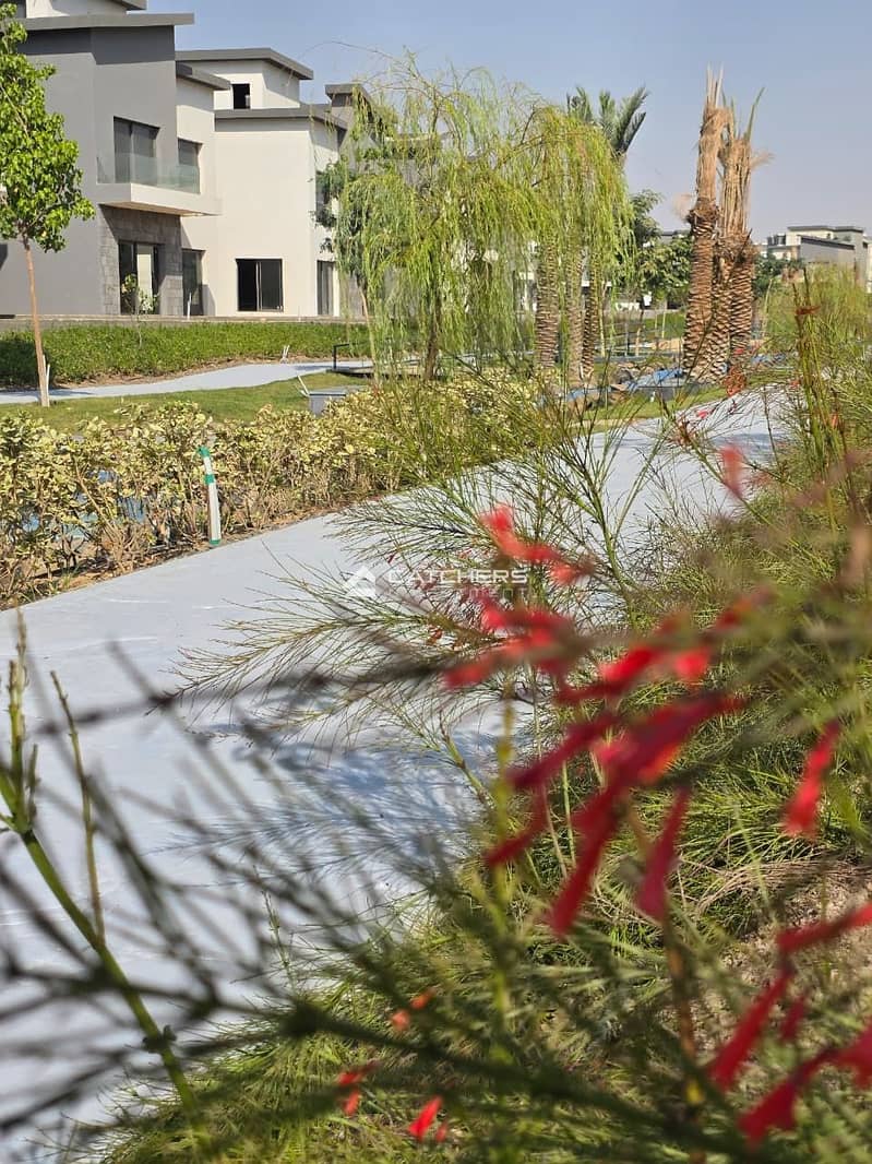 10 WhatsApp Image 2025-10-27 at 3.42. 06 PM. jpeg