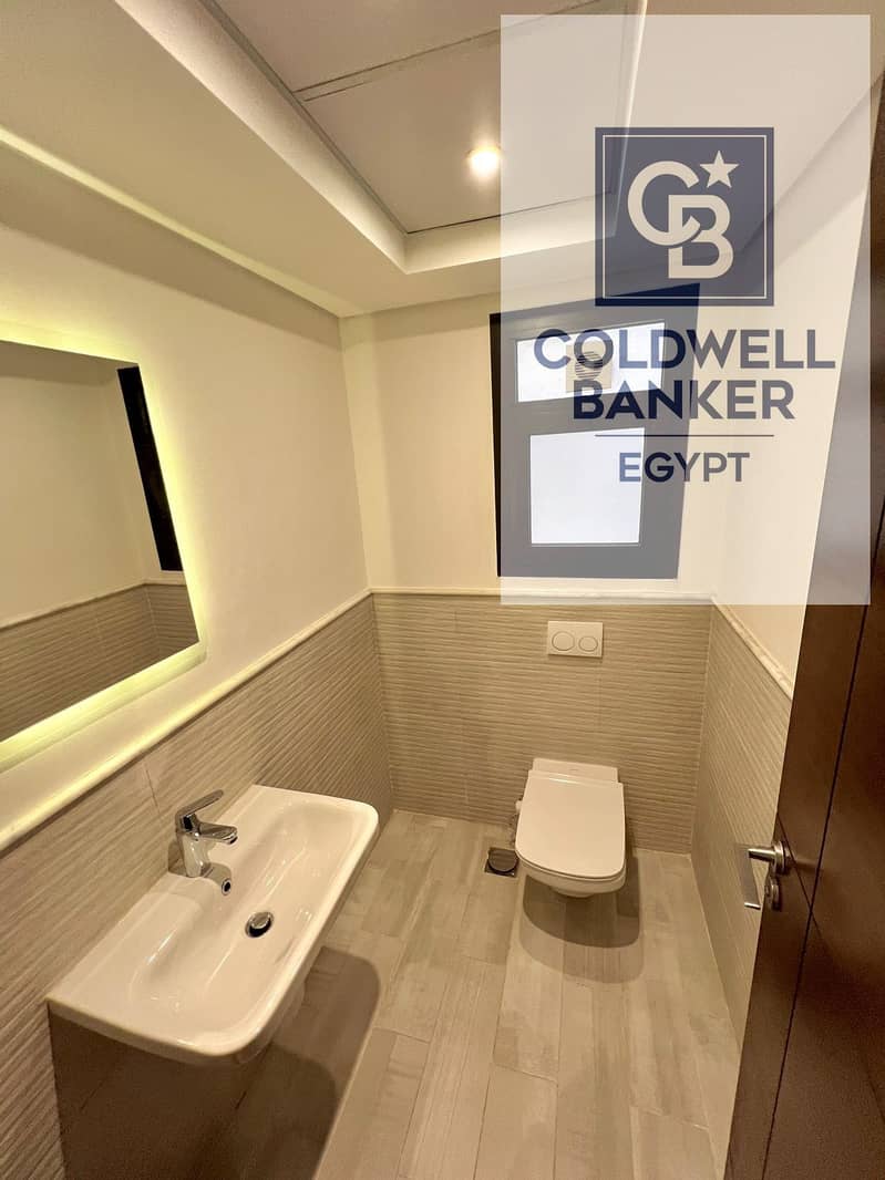 13 WhatsApp Image 2025-10-29 at 23.40. 10_f4f1c4b6. jpg