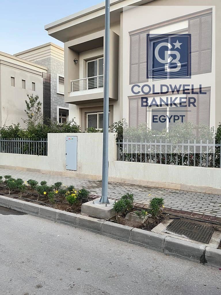 3 WhatsApp Image 2025-10-30 at 00.29. 15_10684592. jpg