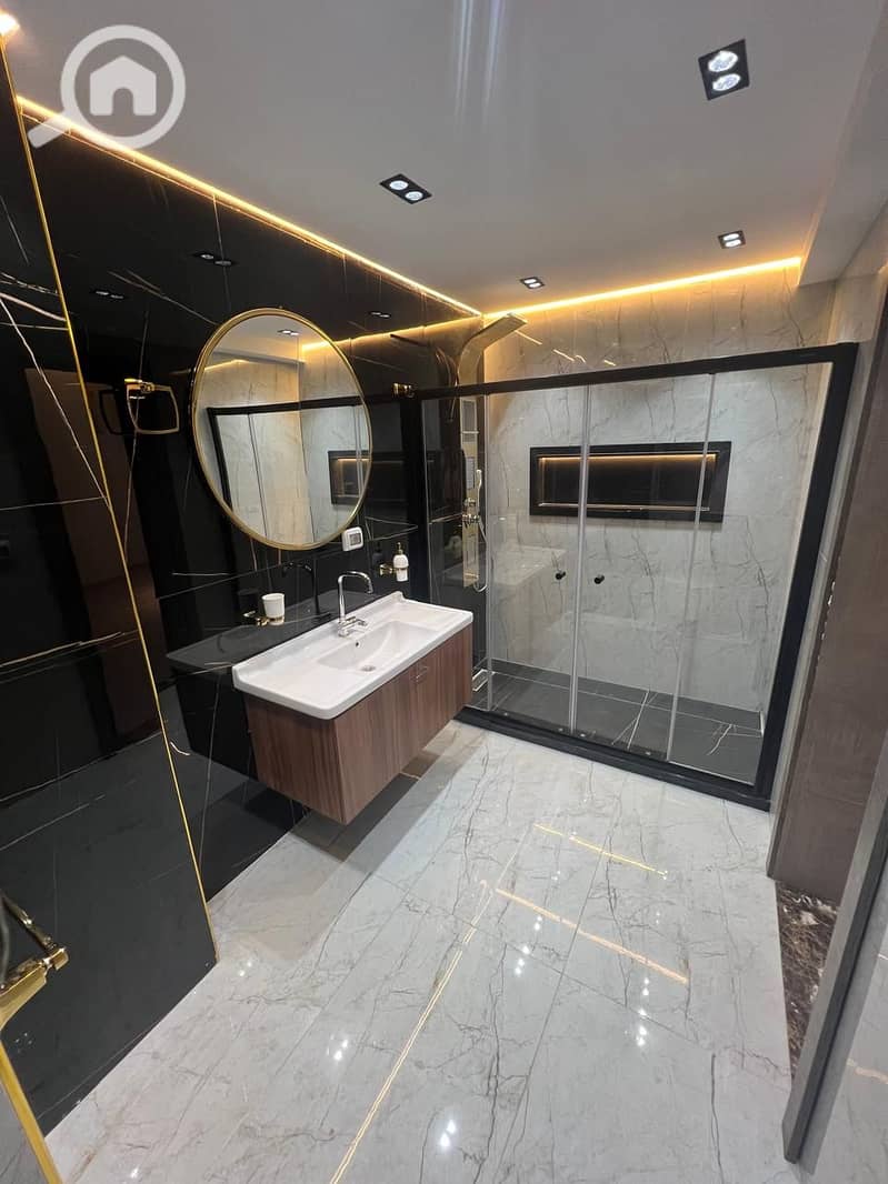 9 WhatsApp Image 2025-10-29 at 20.38. 21 (3). jpeg