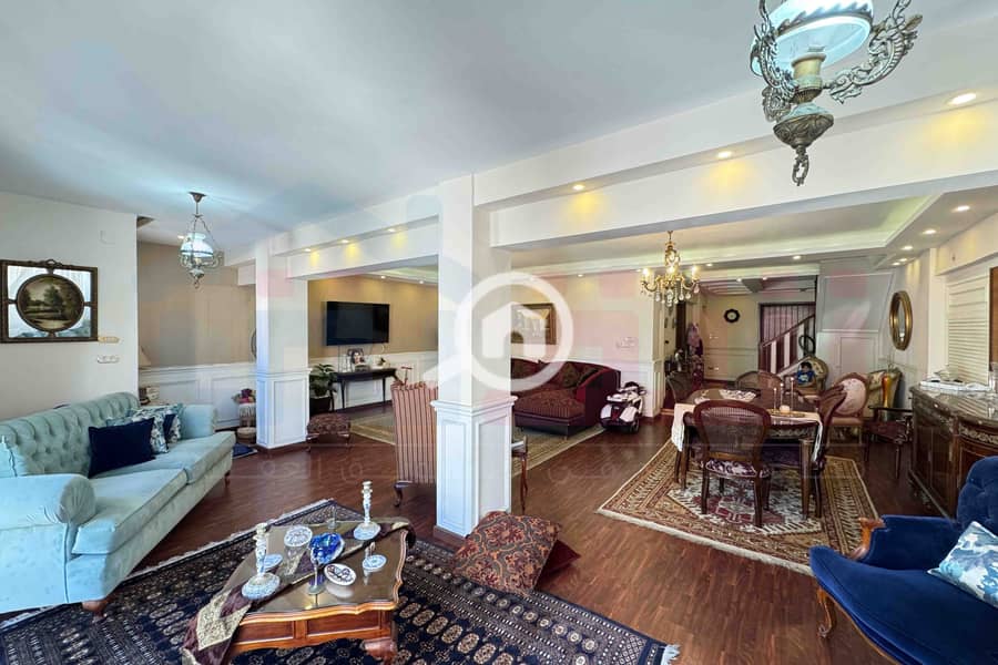 5 WhatsApp Image 2025-10-27 at 10.12. 30 PM (2). jpg