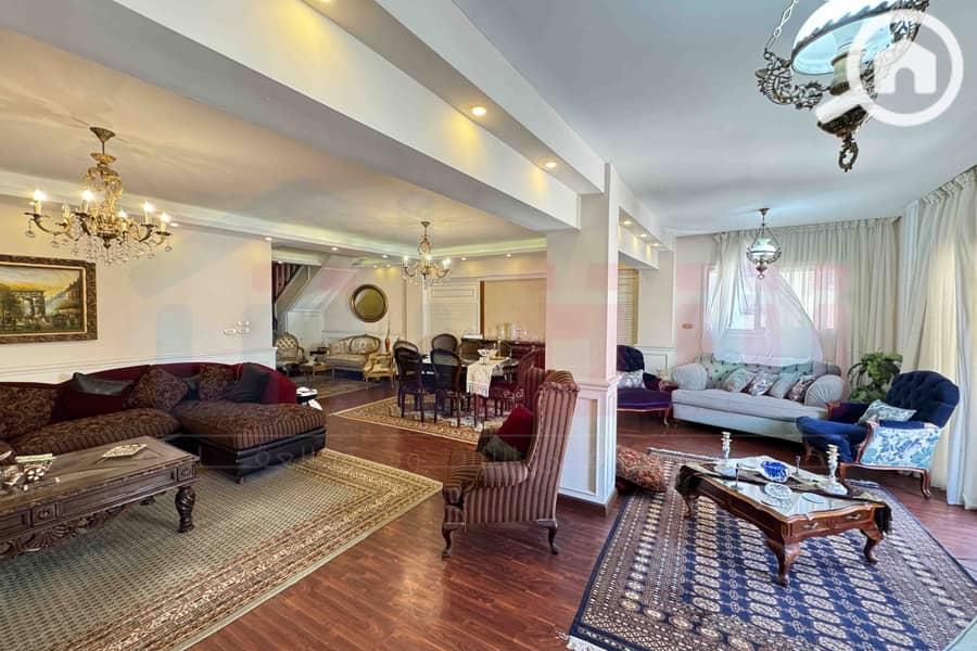 6 WhatsApp Image 2025-10-27 at 10.12. 30 PM. jpg