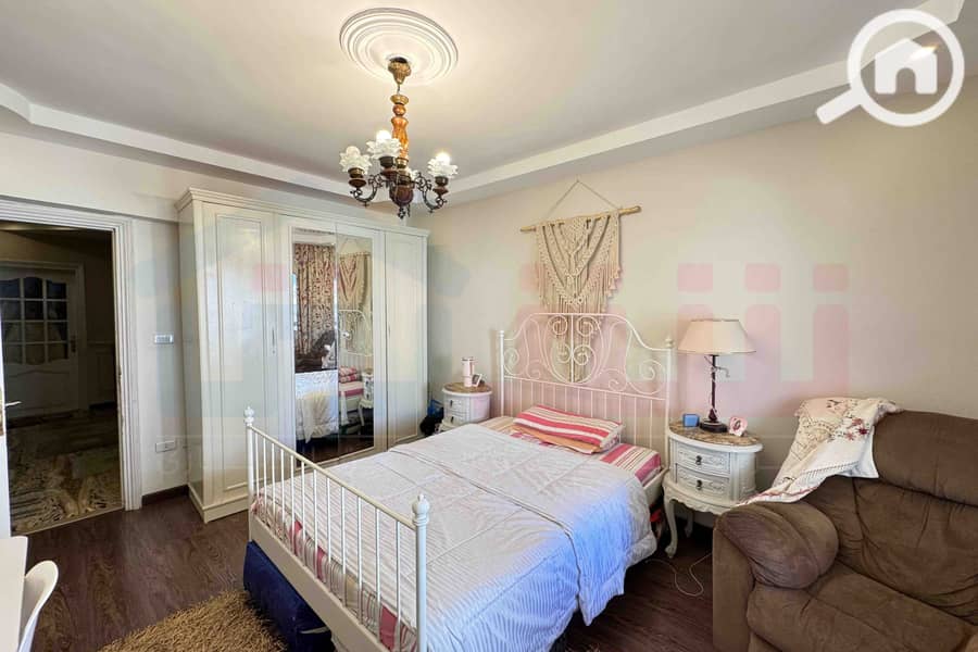 16 WhatsApp Image 2025-10-27 at 10.13. 17 PM. jpg