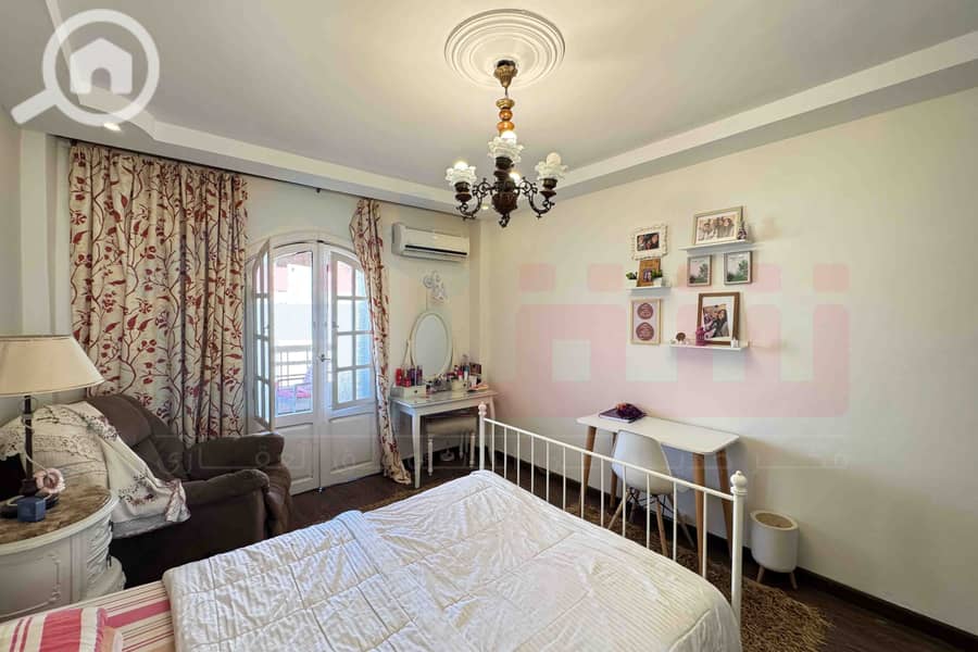 17 WhatsApp Image 2025-10-27 at 10.13. 18 PM. jpg