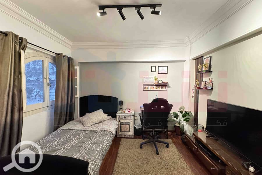 18 WhatsApp Image 2025-10-27 at 10.13. 19 PM (1). jpg