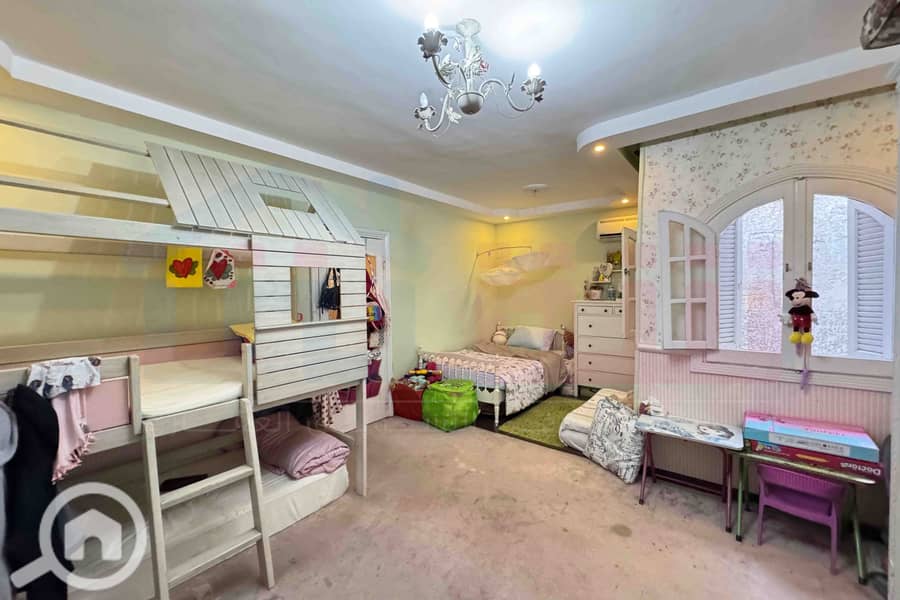 23 WhatsApp Image 2025-10-27 at 10.13. 21 PM. jpg