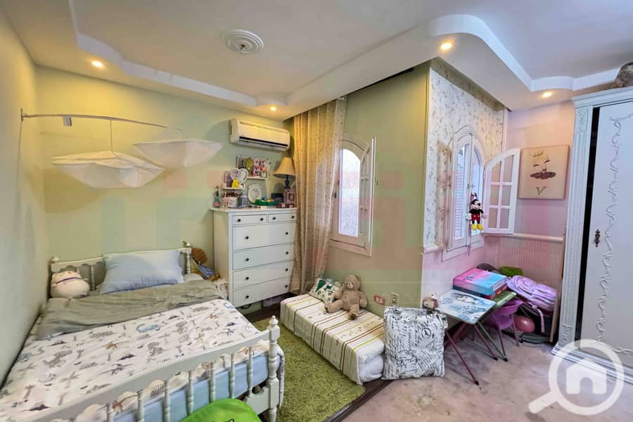 24 WhatsApp Image 2025-10-27 at 10.13. 22 PM. jpg