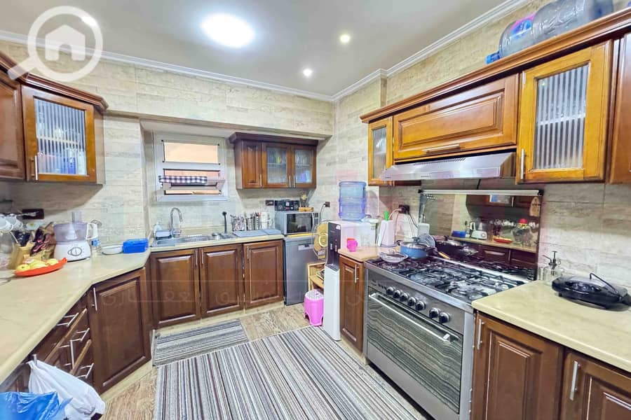 27 WhatsApp Image 2025-10-27 at 10.12. 32 PM (1). jpg