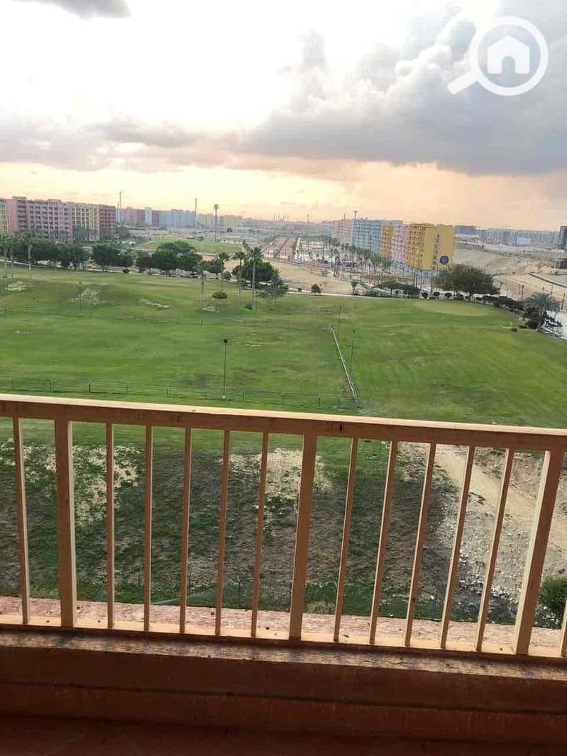 fa50e3ed-84bf-45c6-bde0-d0944bb3ab40. jpg