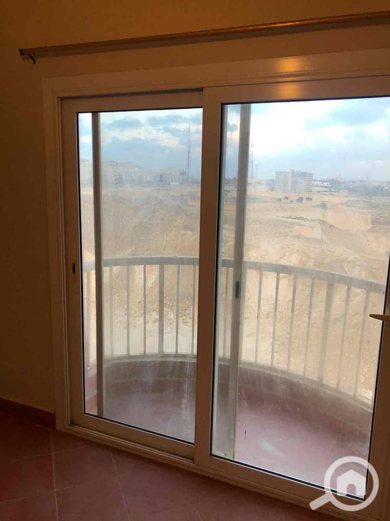 9 e059b6b2-0451-45c0-9b59-6438ab73d0b3. jpg