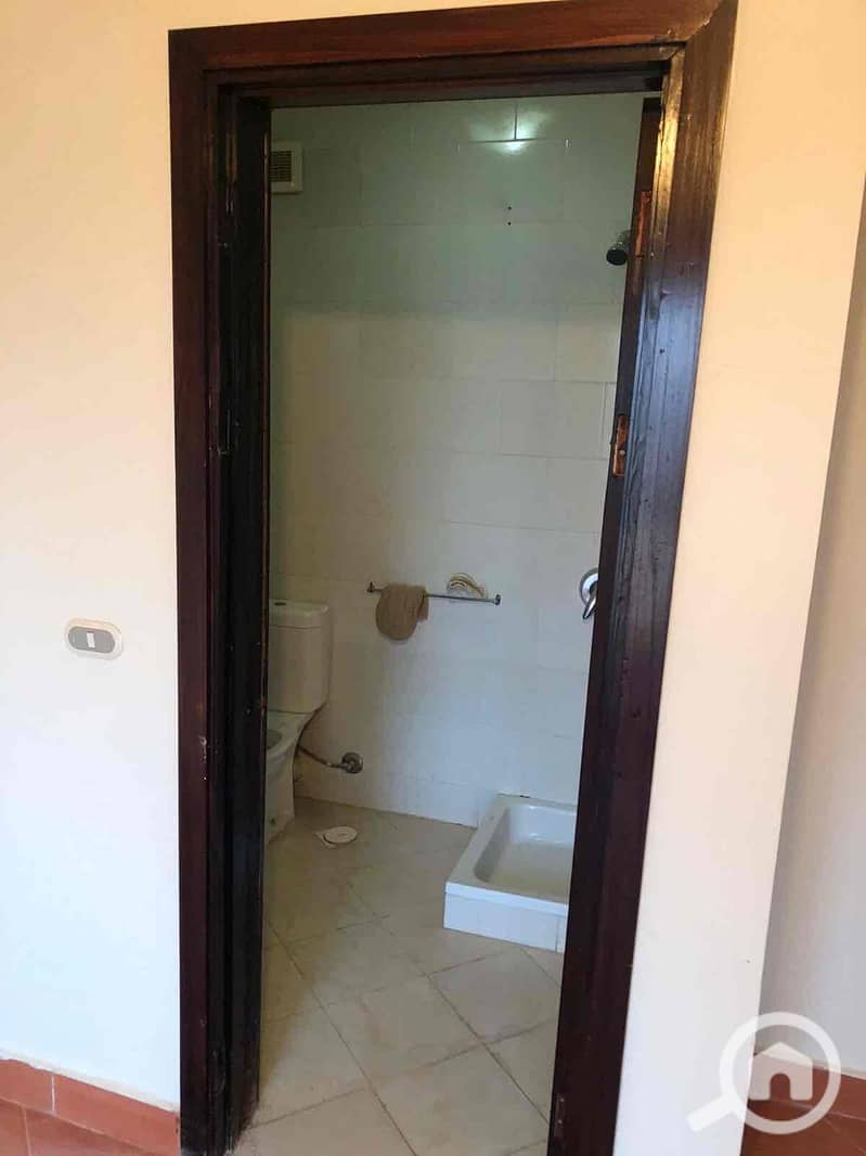 19 d0cee0b2-988f-4e34-97d1-9026953cf27c. jpg