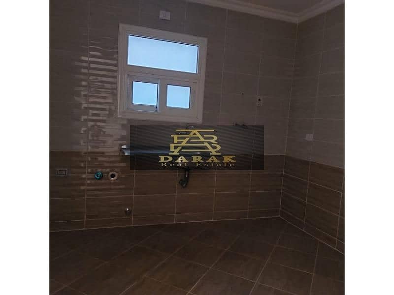 4 0c1be98f-af70-4ee2-9537-76f07b1f30ab. jpg