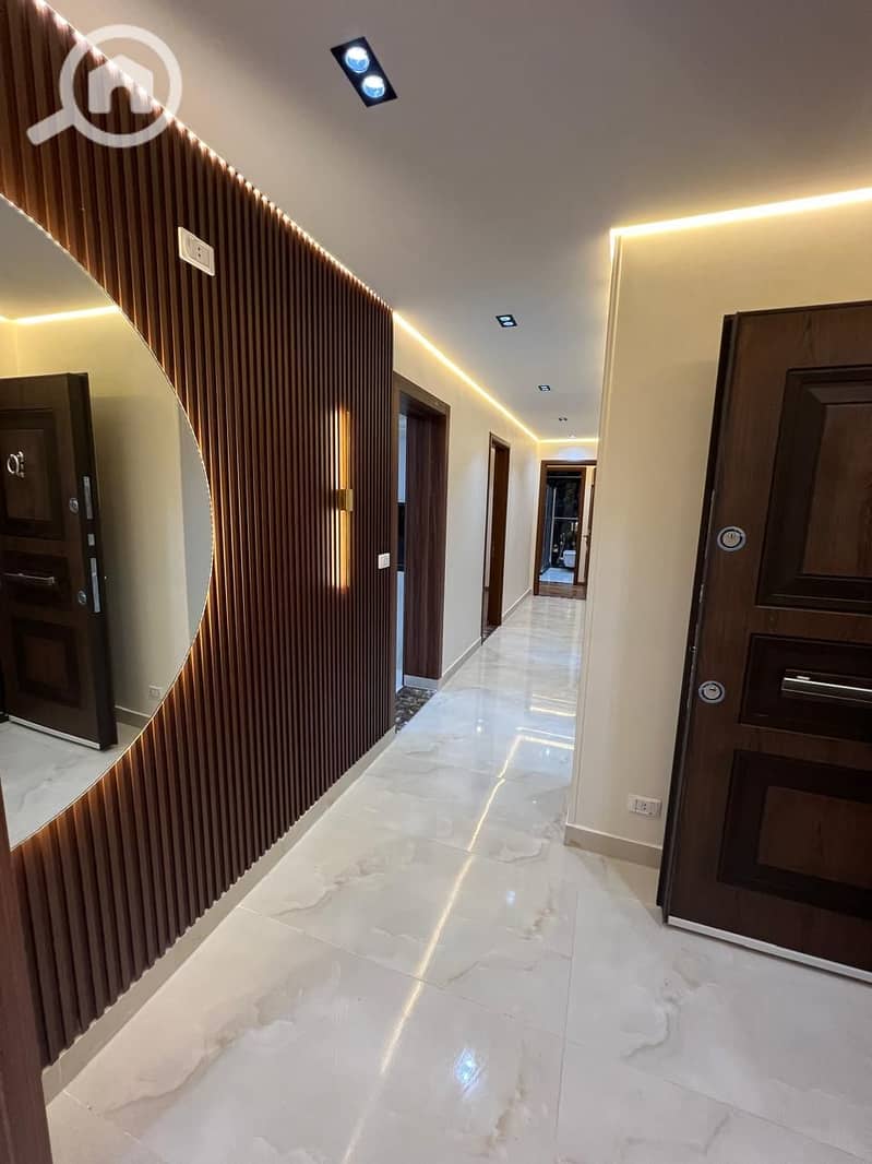 WhatsApp Image 2025-10-29 at 20.40. 28 (1). jpeg WhatsApp Image 2025-10-29 at 20.40. 28 (1). jpeg