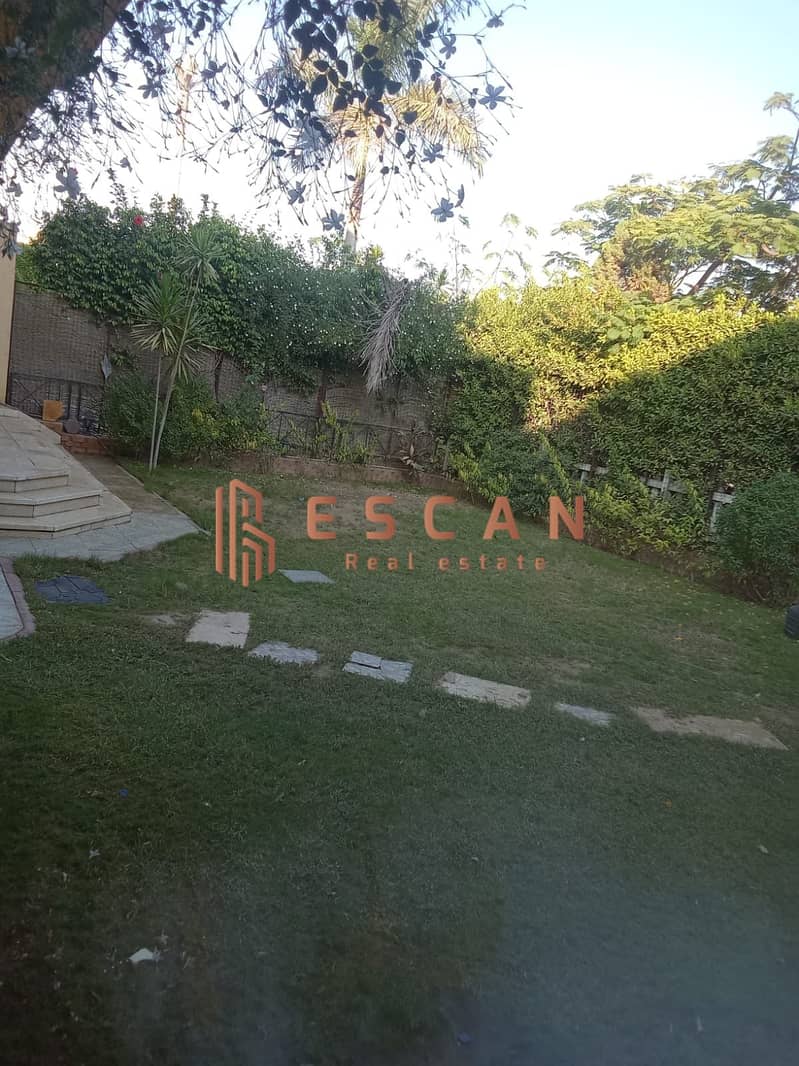 5 U671599 (35). jpeg