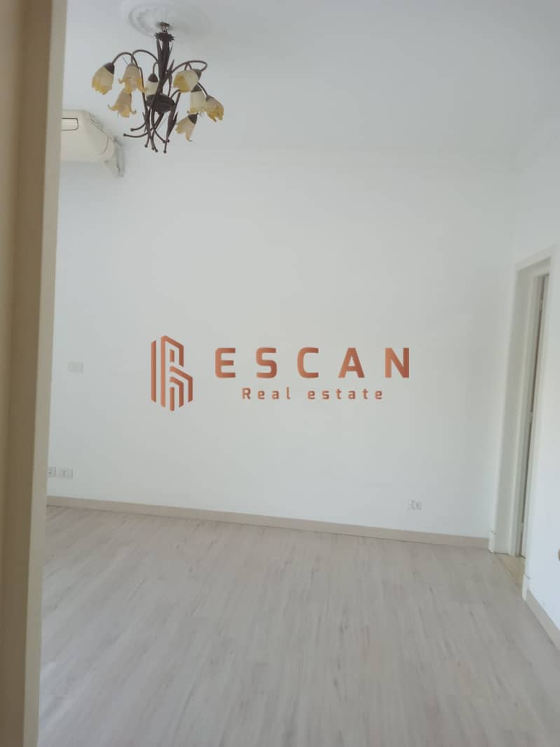 6 U671599 (33). jpeg