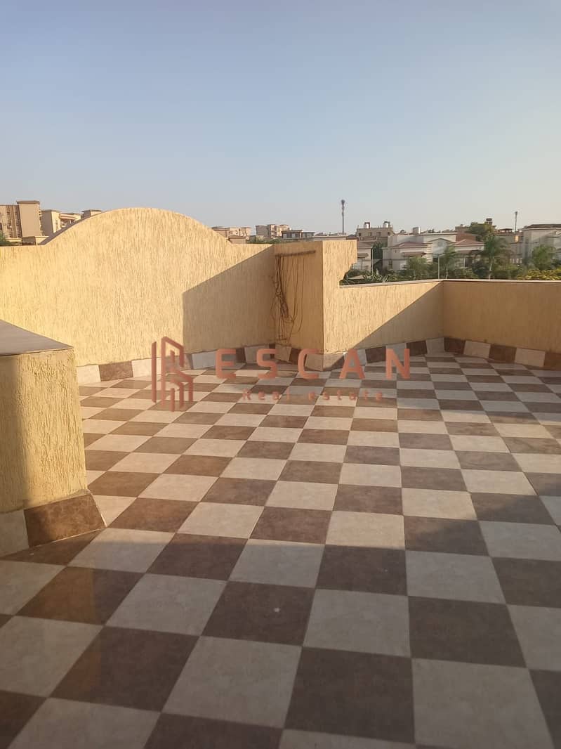 8 U671599 (30). jpeg