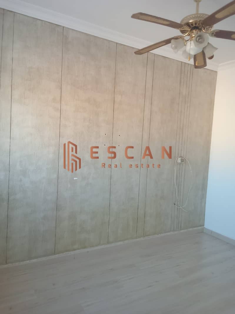 10 U671599 (28). jpeg