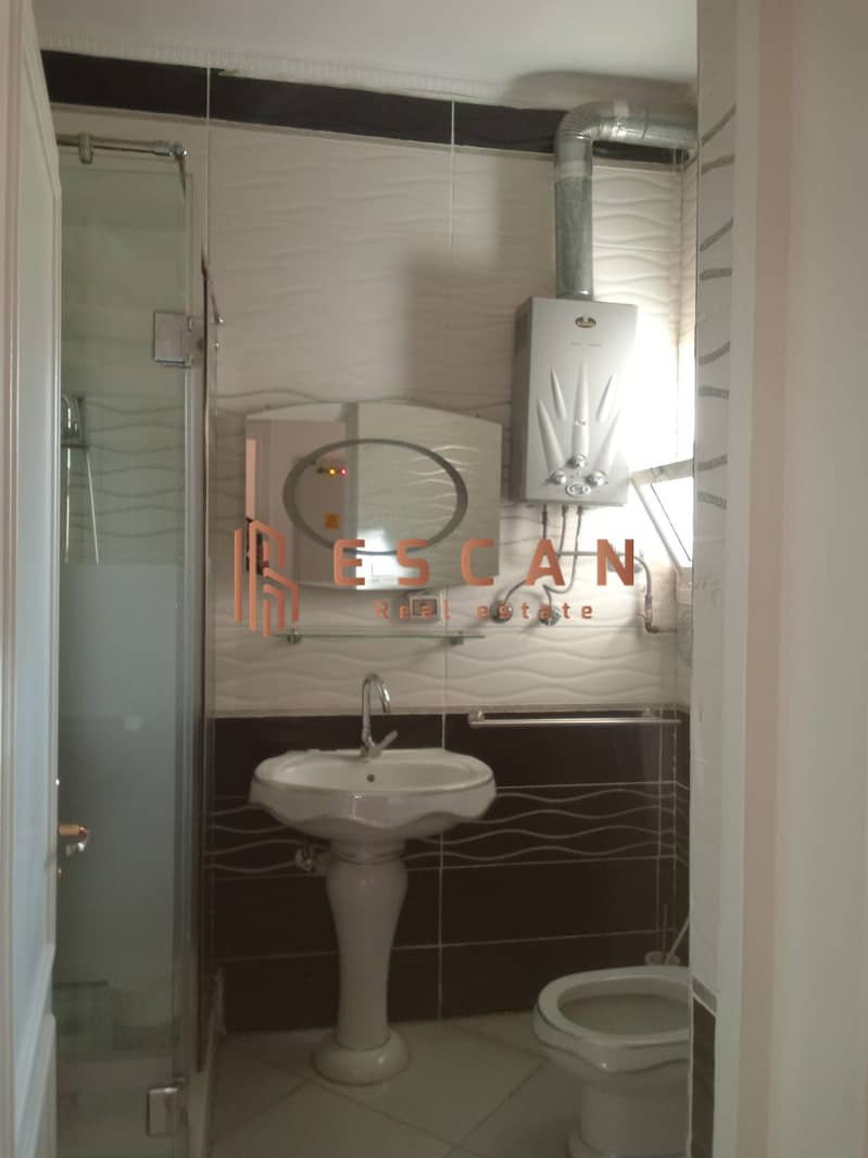 15 U671599 (34). jpeg