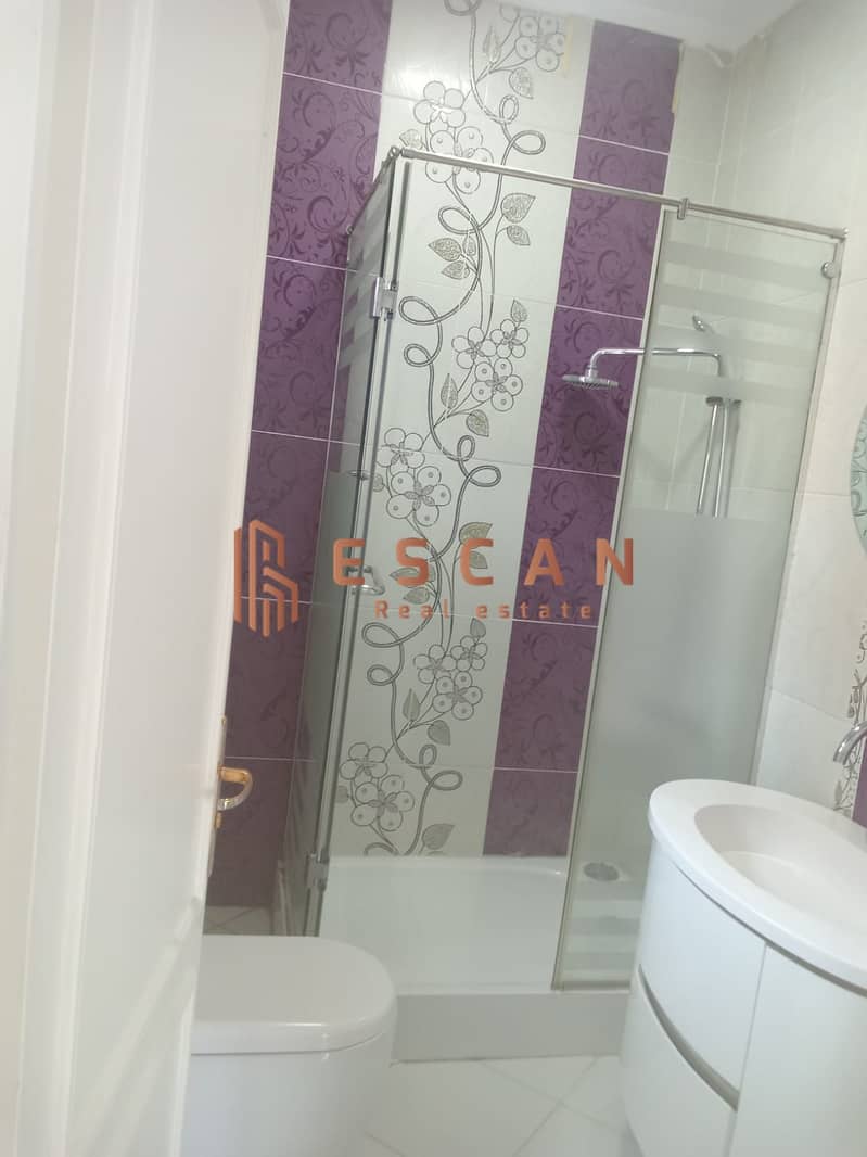 17 U671599 (21). jpeg