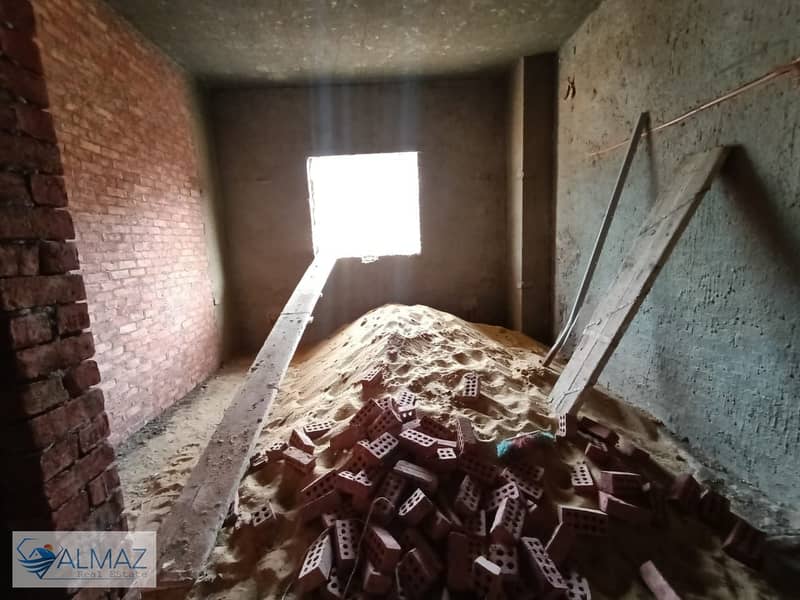 10 WhatsApp Image 2025-10-29 at 4.15. 37 PM. jpeg