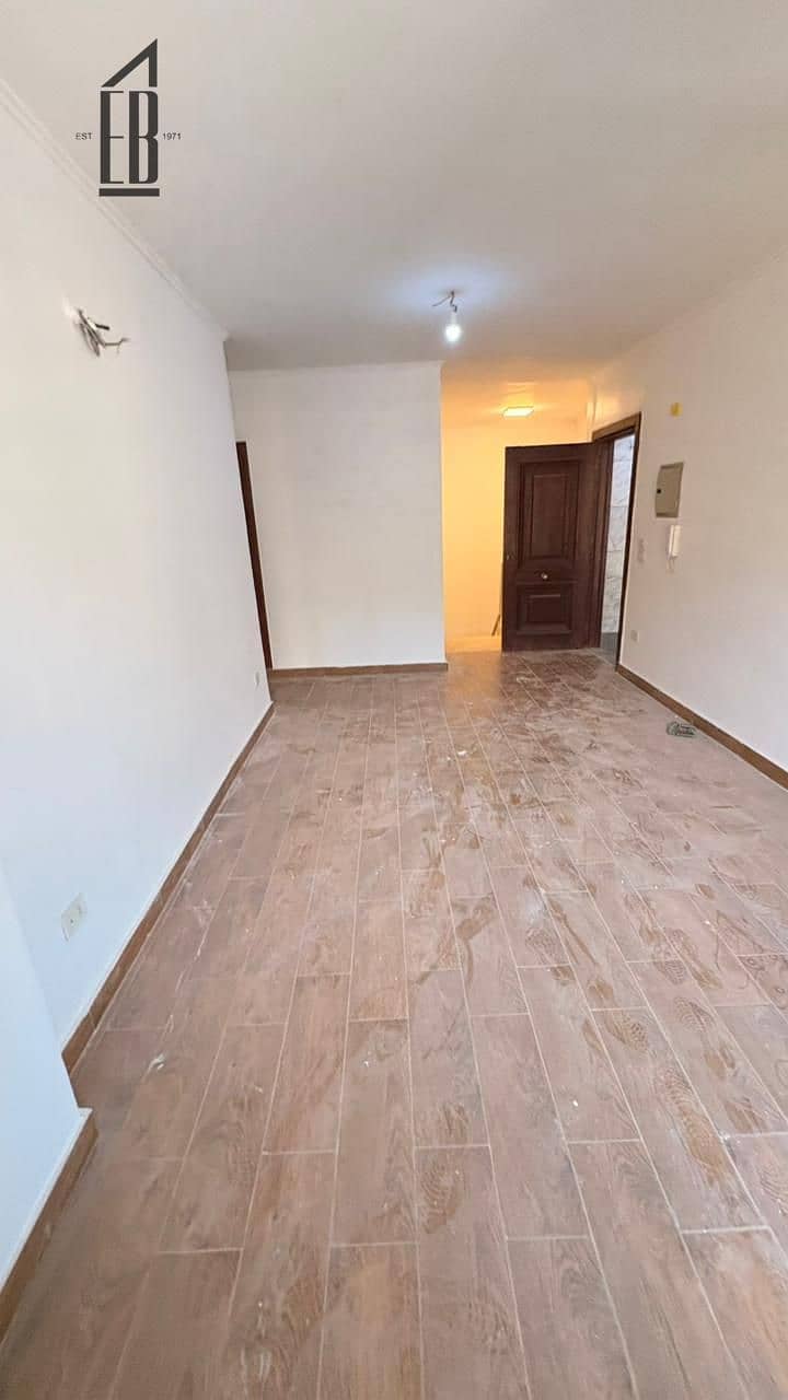 2 WhatsApp Image 2025-10-02 at 13.33. 48_57bd55ec. jpg