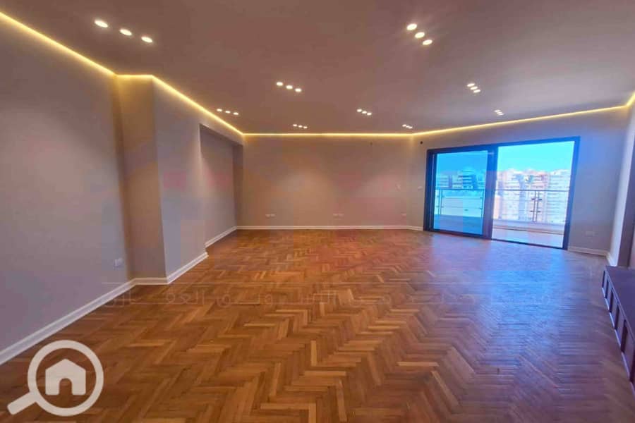 WhatsApp Image 2025-10-27 at 12.57. 50 PM (2). jpg