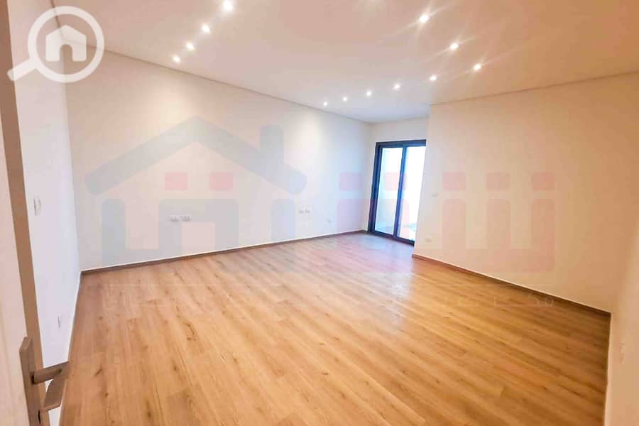 13 WhatsApp Image 2025-10-27 at 12.57. 49 PM. jpg