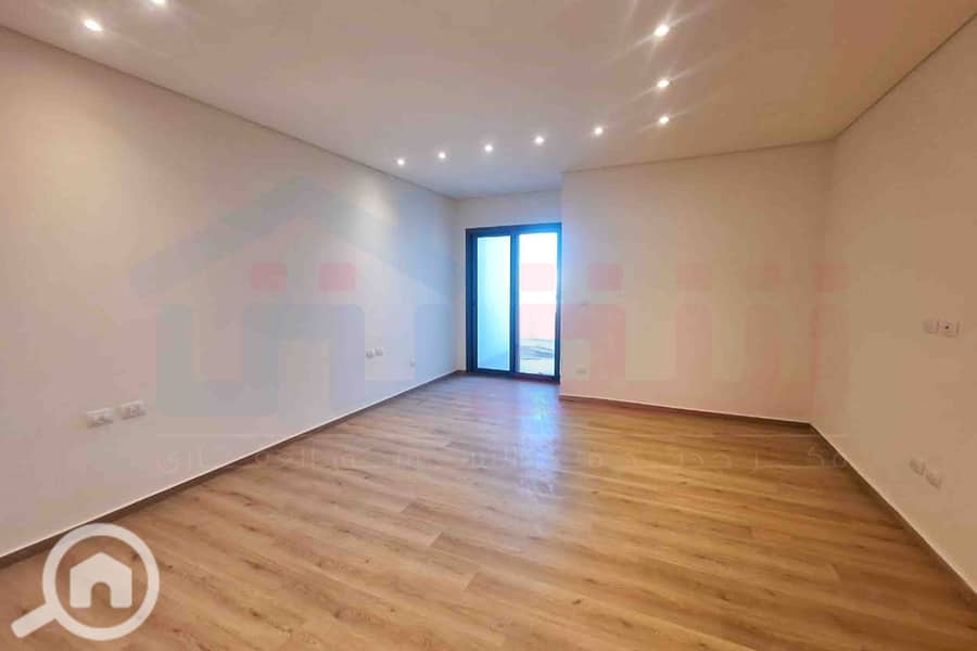 18 WhatsApp Image 2025-10-27 at 12.57. 52 PM. jpg