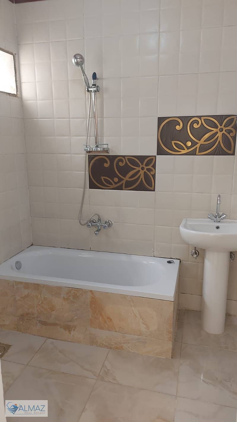 15 WhatsApp Image 2025-10-18 at 3.15. 20 PM. jpeg