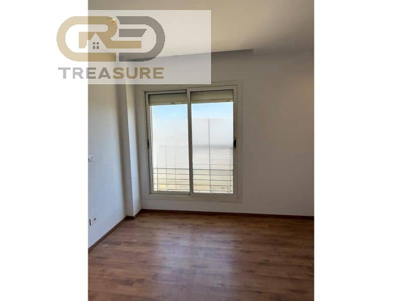 7 WhatsApp Image 2025-10-29 at 11.45. 25 PM (2). jpg